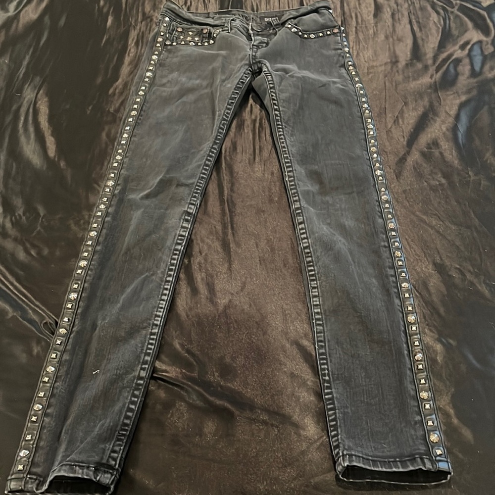 Grace in LA jeans